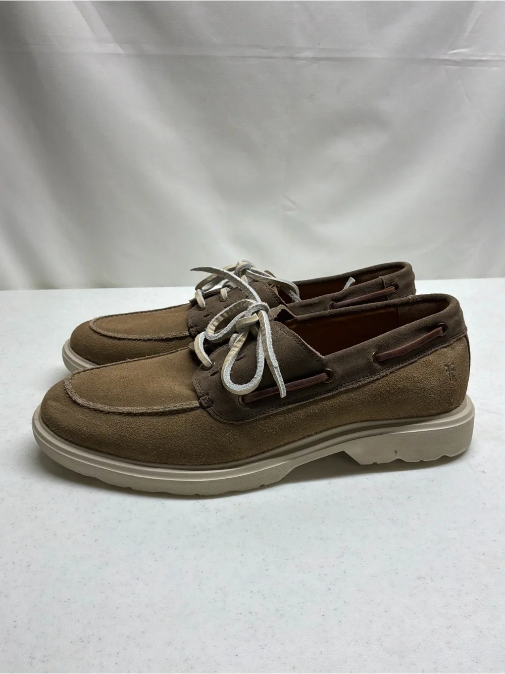 Frye Conner Boat Shoes Silky Suede Driftwood Color Men's Size 9 NWOT